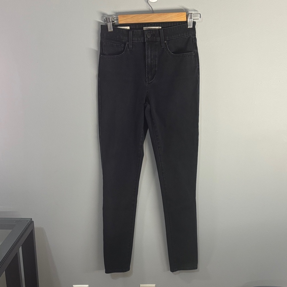 Levi’s 721 jeans Women's size 27 black hi-rise Skinny Jeans premium